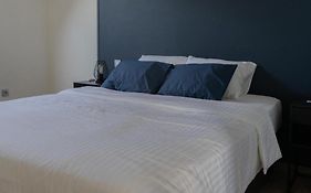 Au Petit Canteleu - Bed & Breakfast